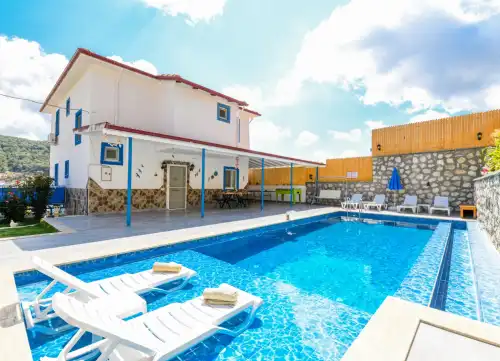 Muhafazakar Villa Katibin Konağı Sarıbelen