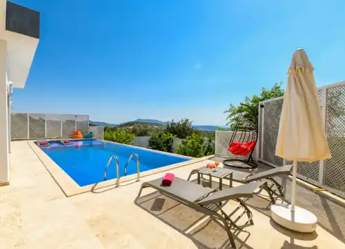 Balayı Villası Nur Üzümlü