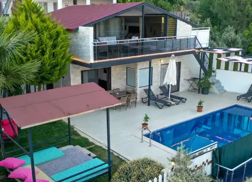 Muhafazakar Villa Reyhan İslamlar