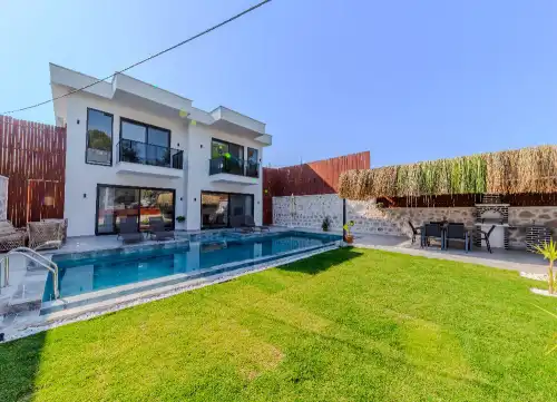 Villa Saka