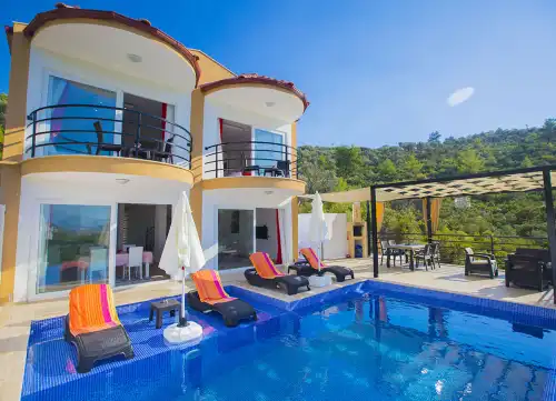 Muhafazakar Villa Truva Kalkan