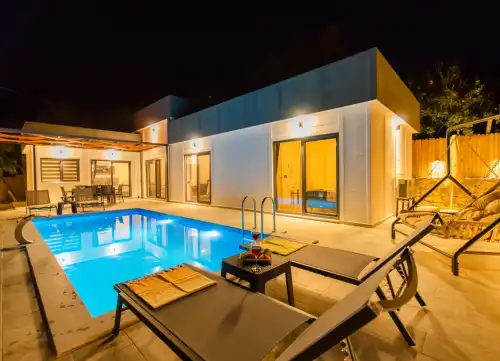 Villa Ural Üzümlü