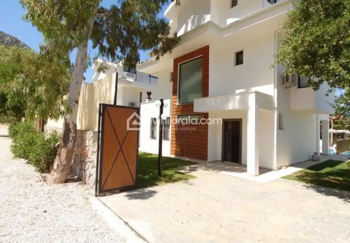 bs-v1-villa-nes-2-11-8980.jpg
