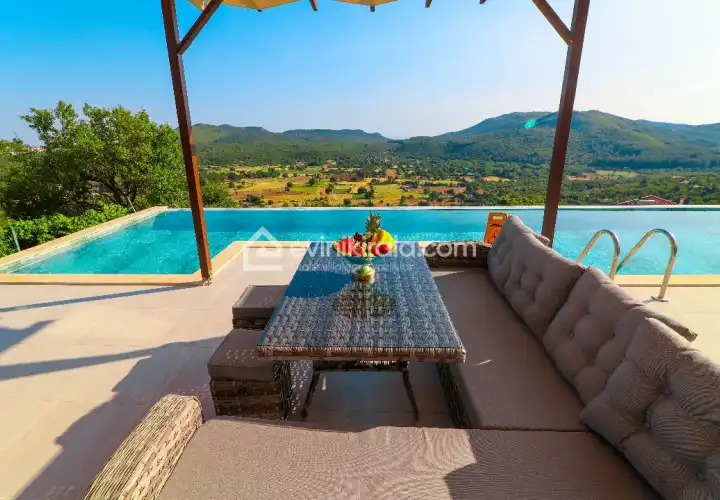 evini-kirala-villa-adin-cukurbag-4_735.JPG