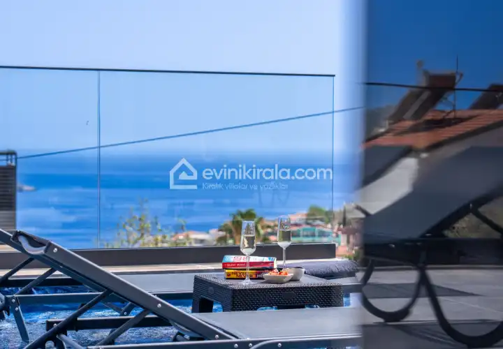 evini-kirala-villa-cihan-kalkan-38_878.jpg
