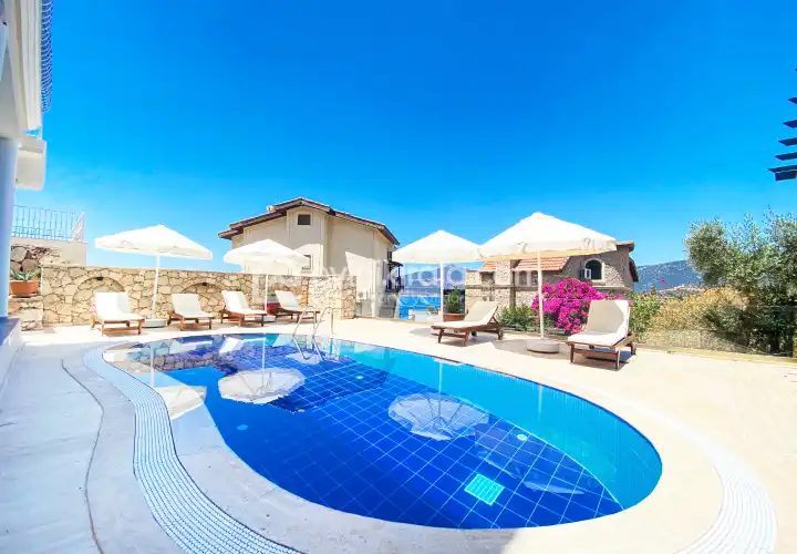 evini-kirala-villa-leo-kalkan-38_275.jpg