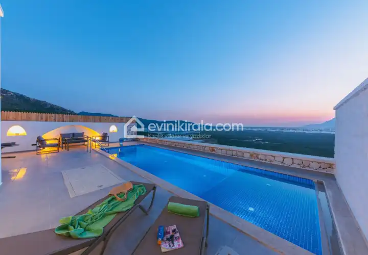evini-kirala-villa-mulberry-lale-yesilkoy-balayi-villasi-50_1920x1280_347.jpg