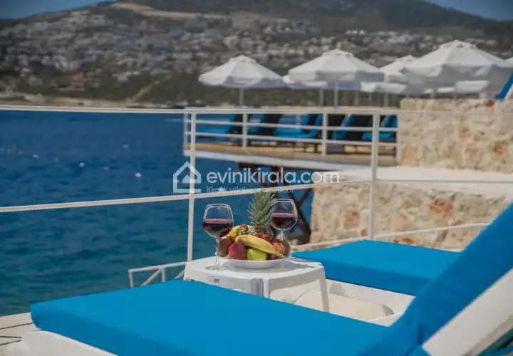 suit-mavi-kiyi-kalkan-3_971.jpg