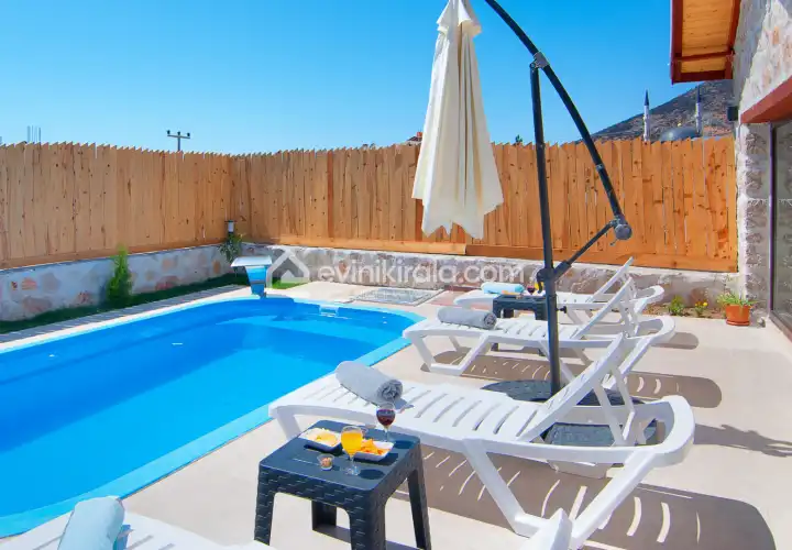 villa-enes-yesilkoy-evinikirala-35_716.jpg