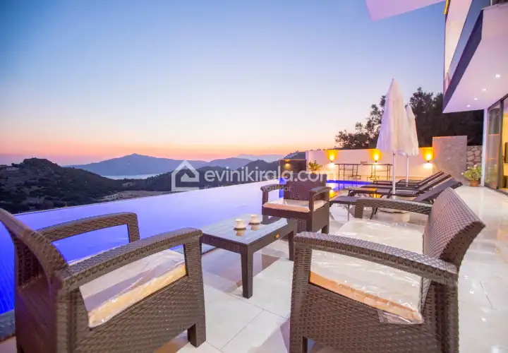 villa-mustang-kalkan-evinikirala-27_246.jpg