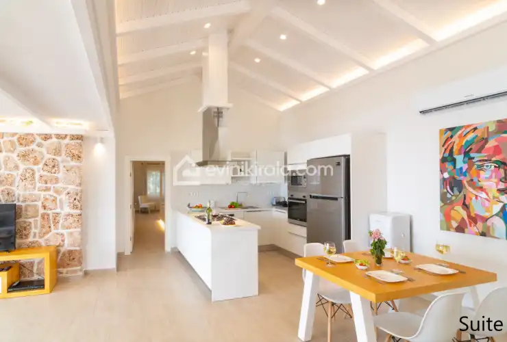 Suite-La-Mer-7_1920x1280_352.jpg