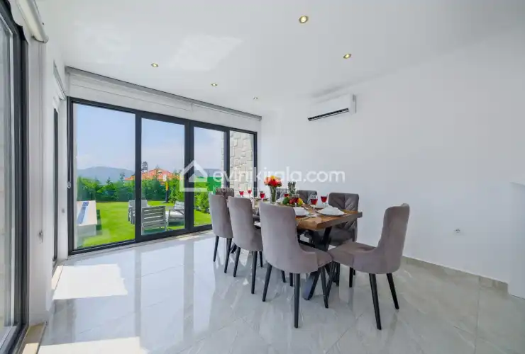bs-v1-villa-gizia-2-16-4310.jpg