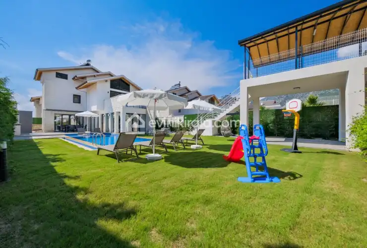 bs-v1-villa-gizia-3-10-6028.jpg