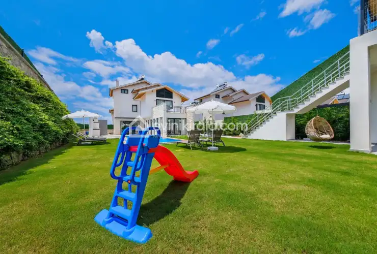 bs-v1-villa-gizia-4-16-2514.jpg