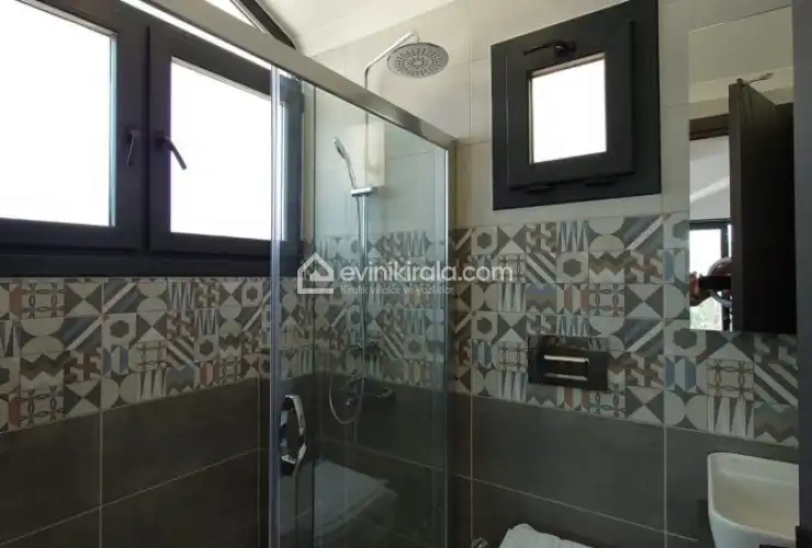 bs-v1-villa-nes-2-10-1790.jpg