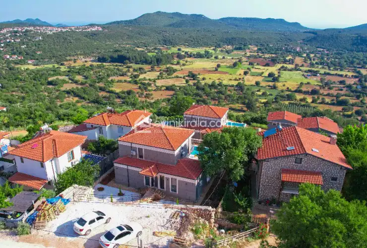 evibi-kirala-villa-aden-cukurbag-38_460.JPG