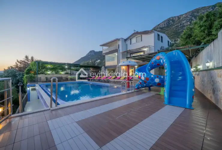 evini-kirala-villa-akca-erdogan-2025-37_104.jpg