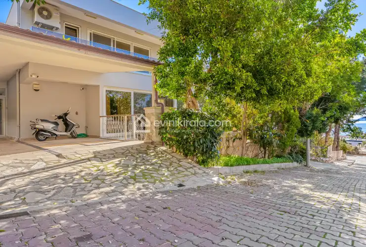 evini-kirala-villa-alp-kalkan-ortaalan-58_1920x1079_565.jpg
