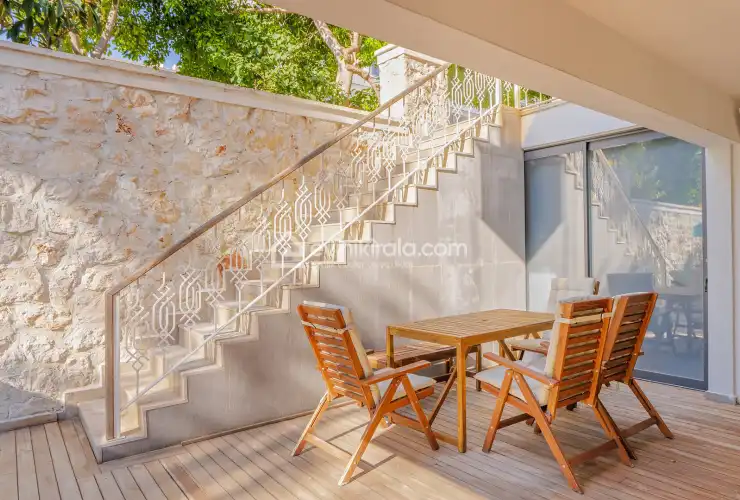 evini-kirala-villa-alp-kalkan-ortaalan-8_1920x1079_209.jpg