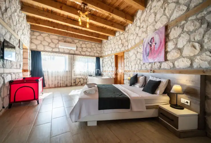 evini-kirala-villa-anahita-kordere--53_1919x1280_679.jpg