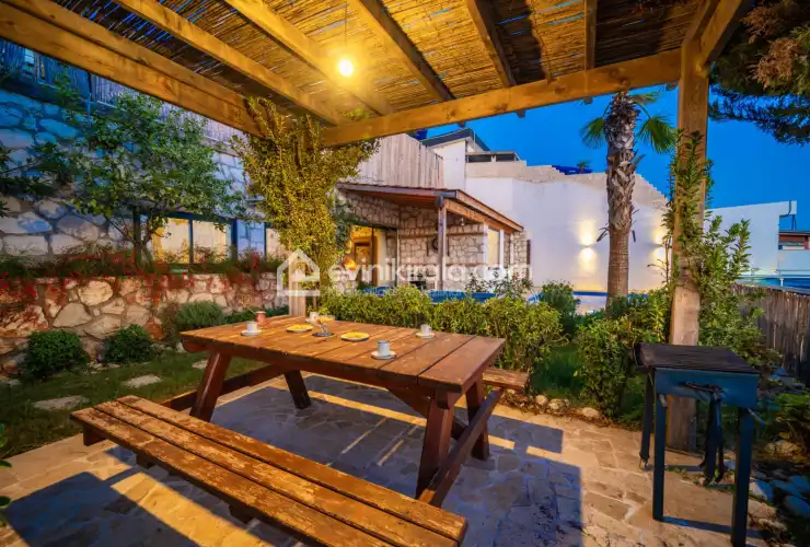 evini-kirala-villa-anahita-kordere--5_1919x1280_223.jpg