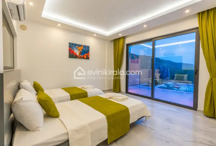 evini-kirala-villa-aperlai-ikizce-23_1919x1280_353.jpg