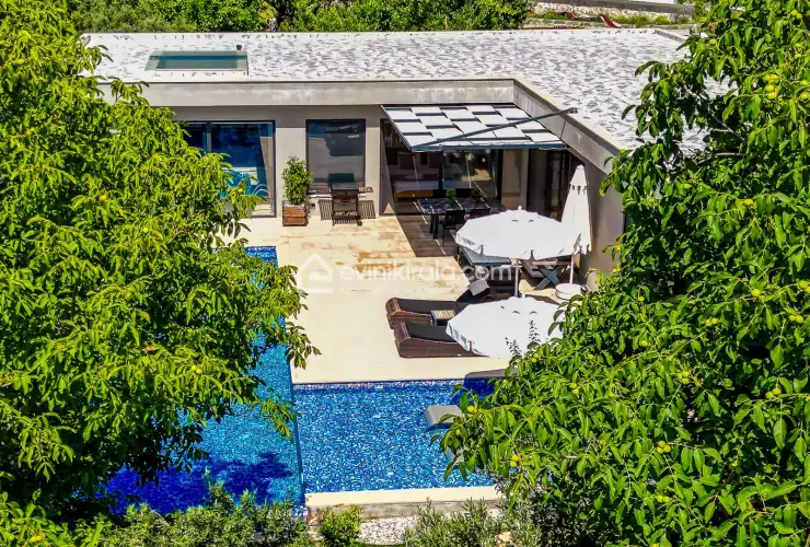 evini-kirala-villa-aqua-luxury-discekim-5_1920x1080_949.jpg