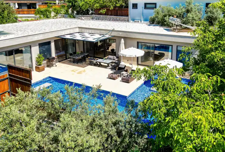 evini-kirala-villa-aqua-luxury-discekim-6_1920x1080_348.jpg