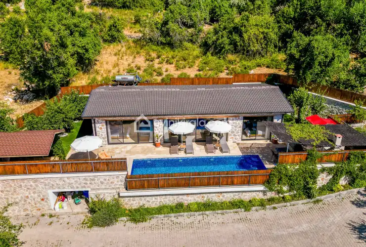 evini-kirala-villa-aqua-stone-discekim-27_1920x1080_403.jpg