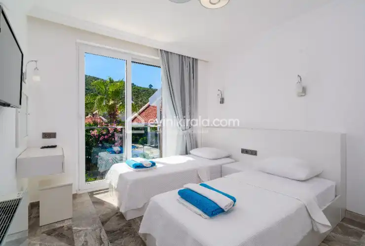 evini-kirala-villa-ata-kalkan-13_35.jpg