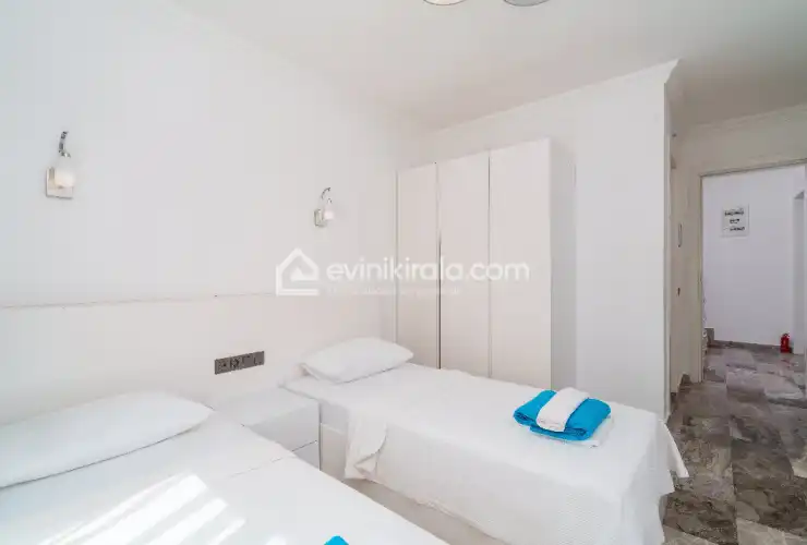 evini-kirala-villa-ata-kalkan-14_766.jpg