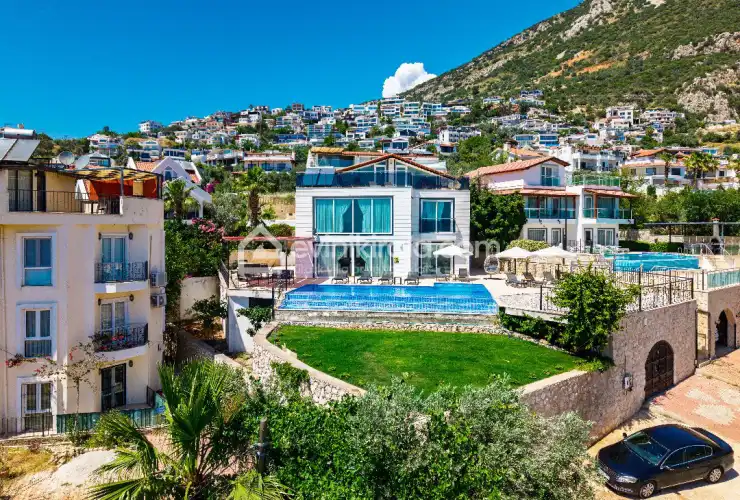 evini-kirala-villa-ata-kalkan-63_712.jpg