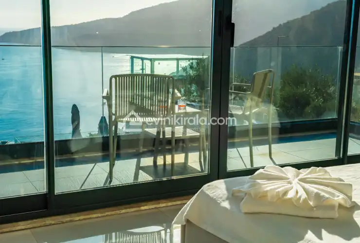 evini-kirala-villa-aura-g-kalkan-61_154.jpg