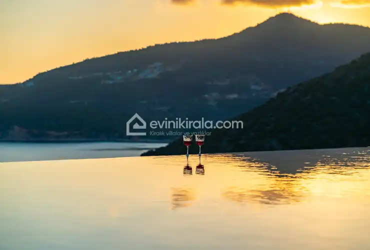 evini-kirala-villa-aura-g-kalkan-69_940.jpg