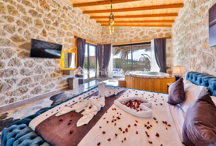 evini-kirala-villa-aygunes-51_1917x1280_698.jpg