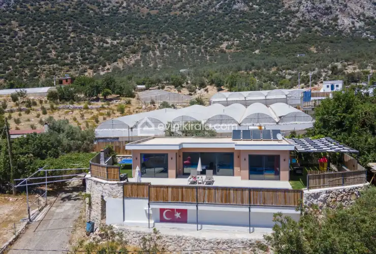 evini-kirala-villa-ayyildiz-1-2024-25_1920x1080_805.jpg