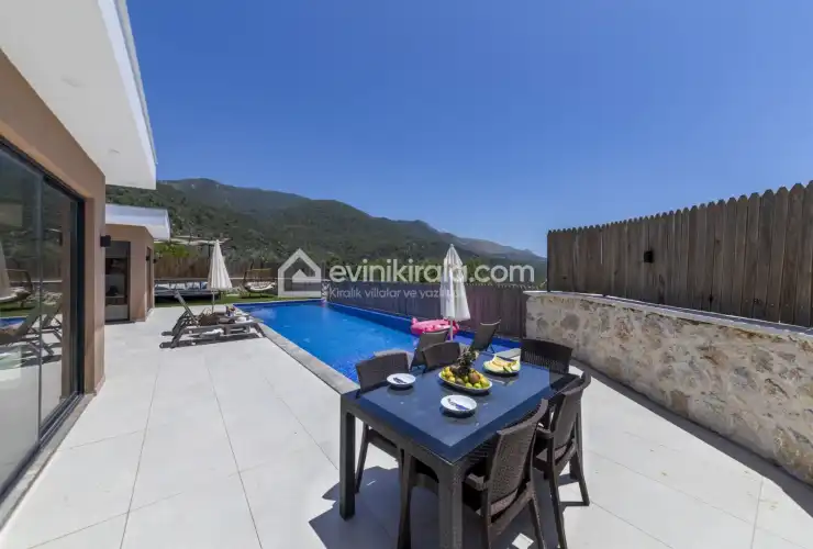 evini-kirala-villa-ayyildiz-1-2024-2_1920x1280_202.jpg