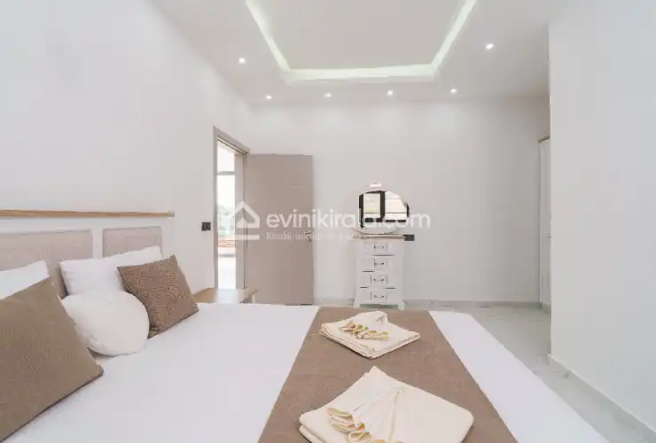 evini-kirala-villa-azra-gul-kalkan-23_836.jpg
