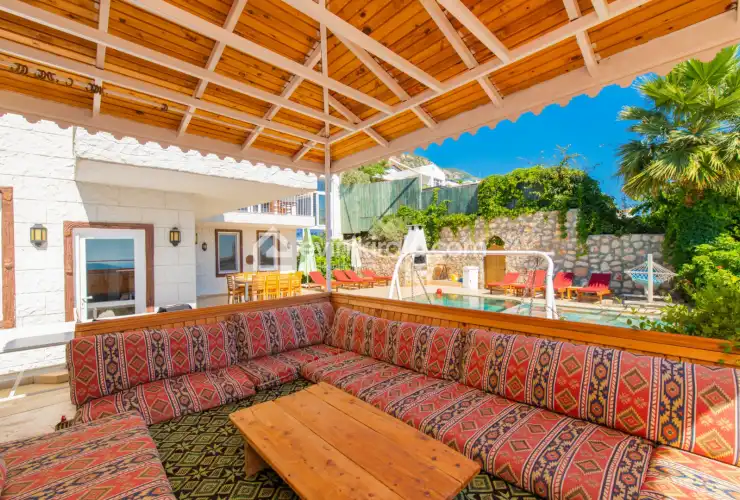 evini-kirala-villa-belkiz-deniz-manzarali-villa-16_577.jpg
