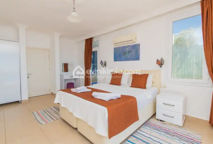 evini-kirala-villa-belkiz-deniz-manzarali-villa-45_709.jpg