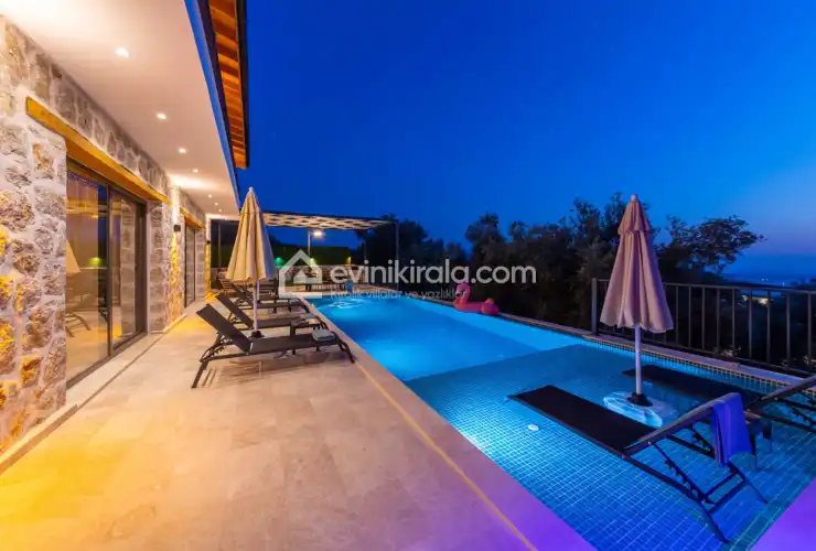 evini-kirala-villa-beren-uzumlu-34_1920x1280_22.jpg