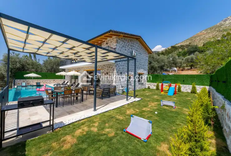evini-kirala-villa-beren-uzumlu-3_1920x1280_857.jpg