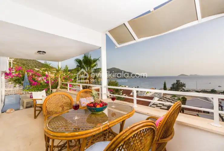 evini-kirala-villa-bianca-kalkan-3_1919x1280_609.JPG