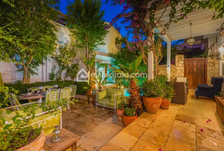 evini-kirala-villa-bianca-kalkan-56_1919x1280_813.jpg