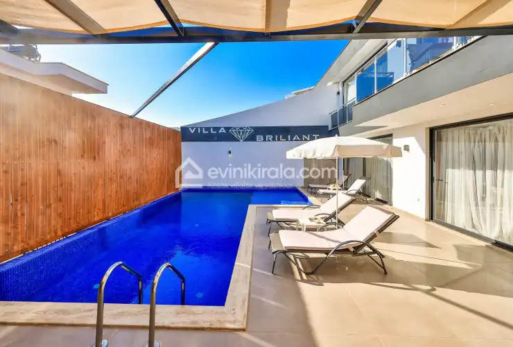 evini-kirala-villa-brillant-1-new-27_1920x1280_671.jpg