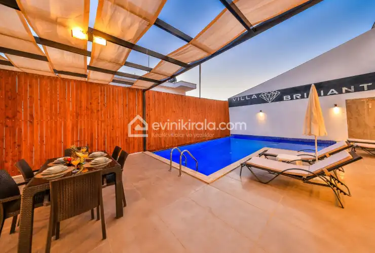 evini-kirala-villa-brillant-1-new-34_1920x1280_36.jpg