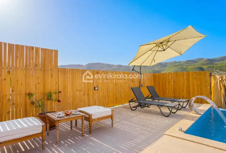 evini-kirala-villa-casa-luna-55_815.jpg