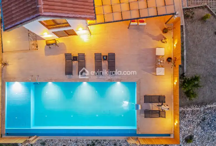 evini-kirala-villa-casa-luna-81_327.jpg