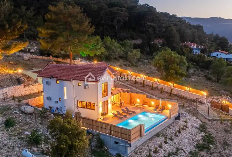 evini-kirala-villa-casa-luna-84_545.jpg
