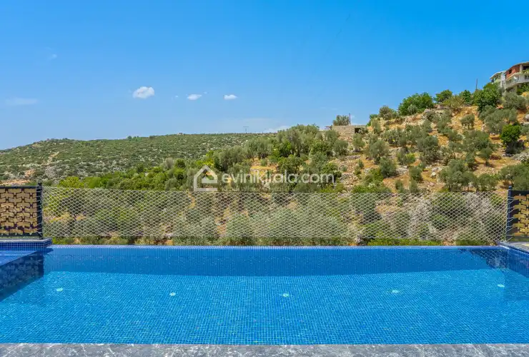 evini-kirala-villa-cenk-uzumlu-41_1920x1080_447.jpg
